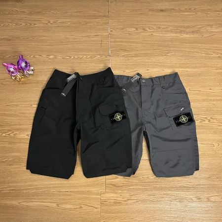 ストーンアイランド ショートパンツ