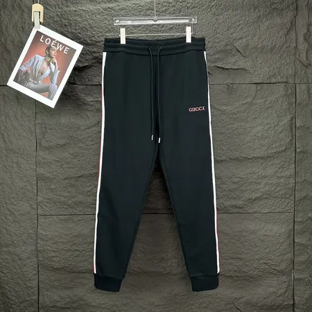 グッチ トレーニングパンツ