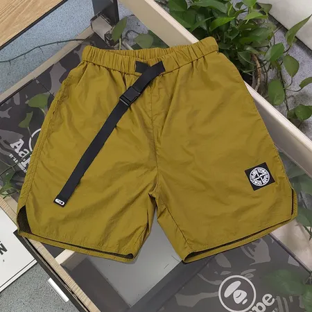 ストーンアイランド ショートパンツ