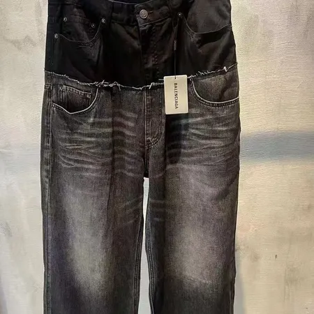 バレンシアガ ジーンズ