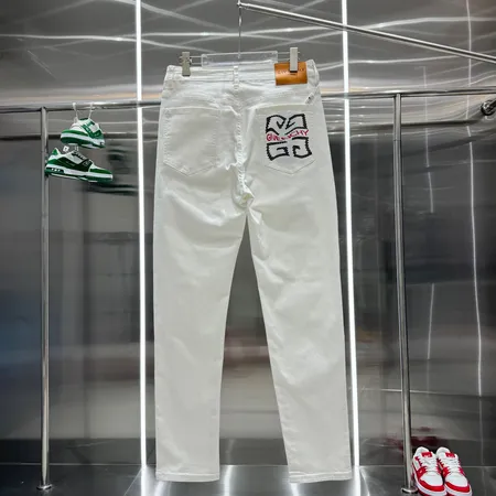 ジバンシィ ジーンズ