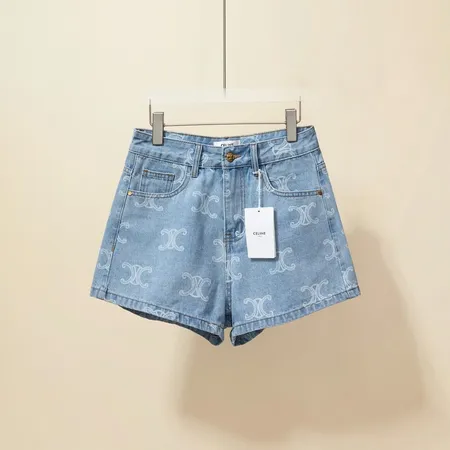 セリーヌ ショートパンツ