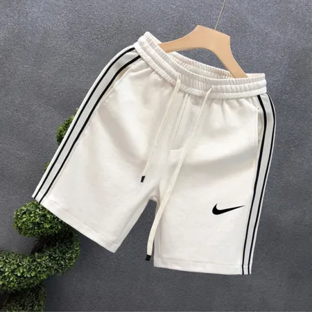ナイキ ショートパンツ
