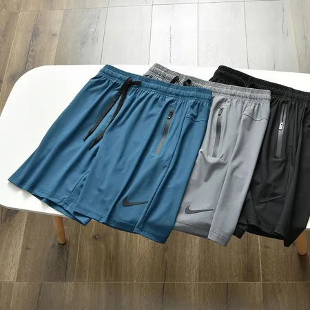 ナイキ ショートパンツ