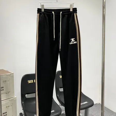 セリーヌ カジュアルパンツ