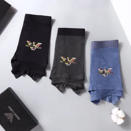 ヴァレンティノ パンツ