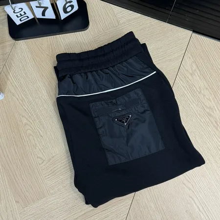 ジバンシィ トレーニングパンツ