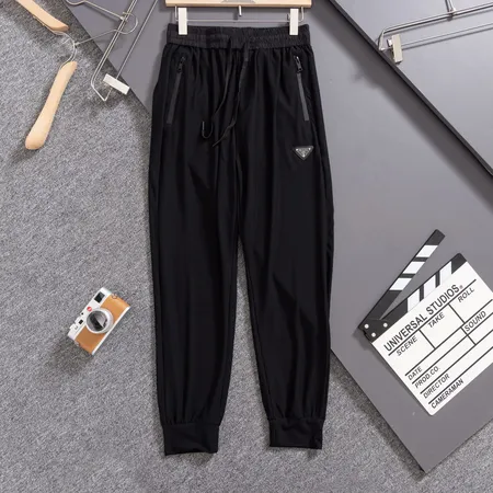 ジバンシィ トレーニングパンツ