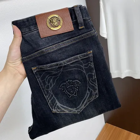 ヴェルサーチ ジーンズ