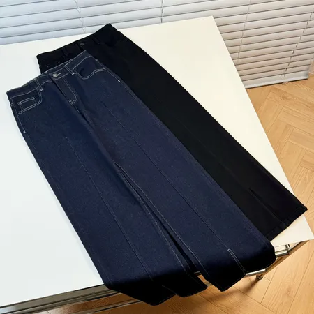 ミュウミュウ ジーンズ