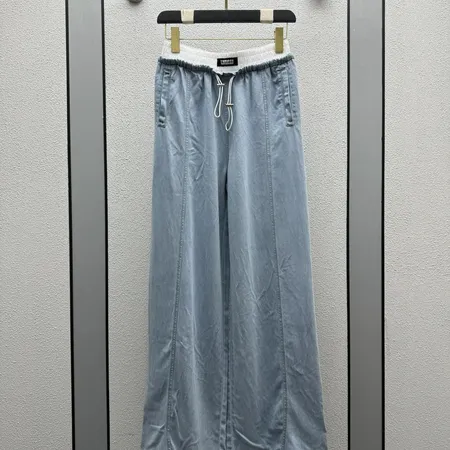 ミュウミュウ ジーンズ