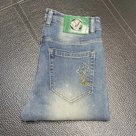 ヴェルサーチ ジーンズ