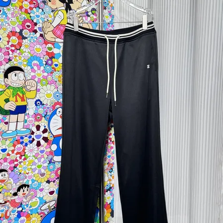 セリーヌ カジュアルパンツ