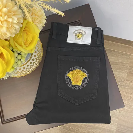 ヴェルサーチ ジーンズ