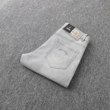 ヴェルサーチ ジーンズ