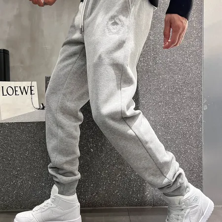 ジバンシィ カジュアルパンツ