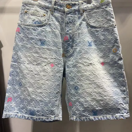 ルイヴィトン ショートパンツ