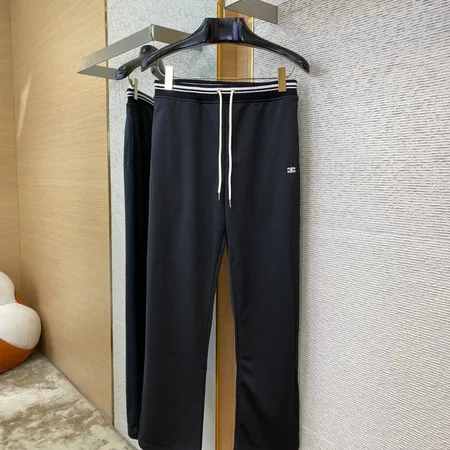 セリーヌ カジュアルパンツ