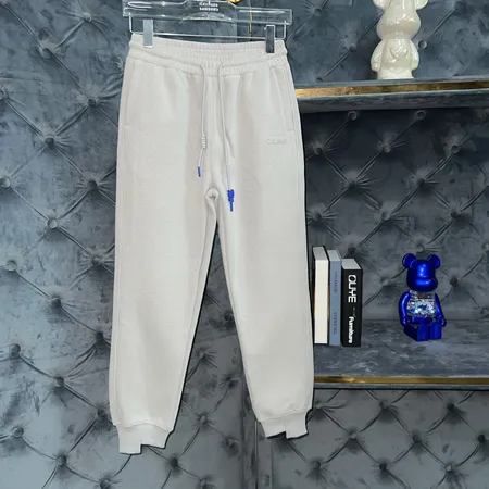 セリーヌ カジュアルパンツ