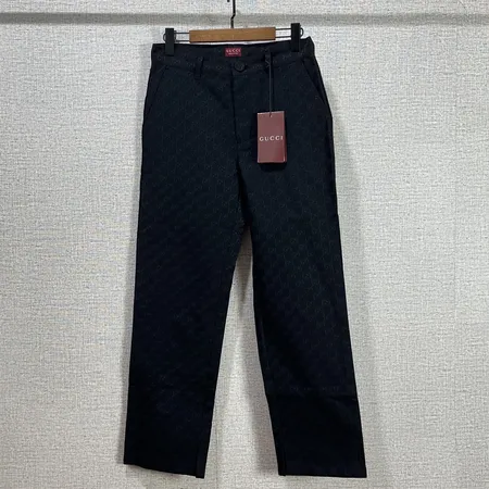 グッチ カジュアルパンツ