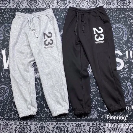 アディダス カジュアルパンツ