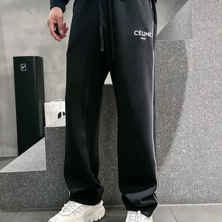 セリーヌ カジュアルパンツ