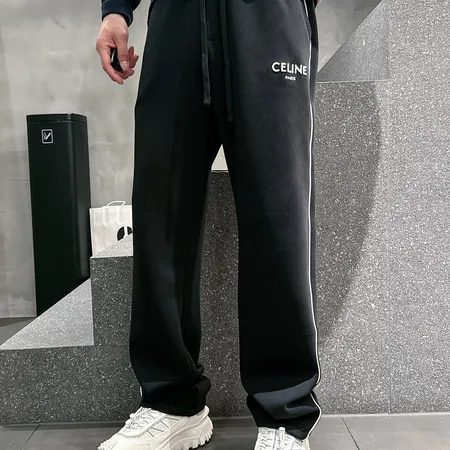 セリーヌ カジュアルパンツ