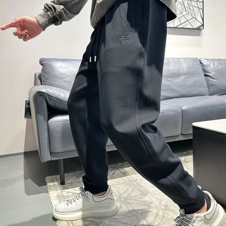 ジバンシィ カジュアルパンツ