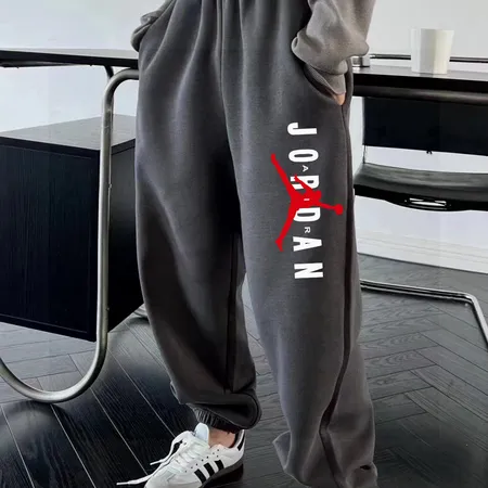 アディダス カジュアルパンツ