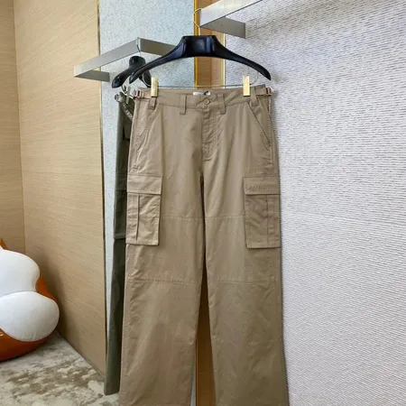 セリーヌ カジュアルパンツ