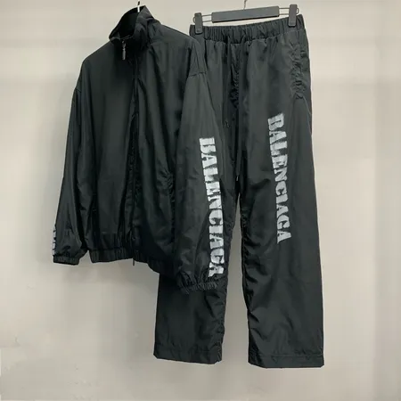 バレンシアガ カジュアルパンツ