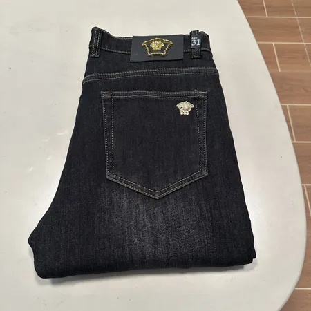 ヴェルサーチ ジーンズ