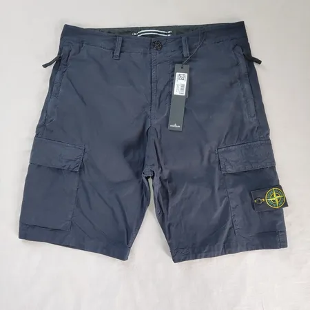ストーンアイランド ショートパンツ