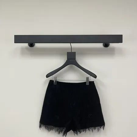 ヴァレンティノ ショートパンツ