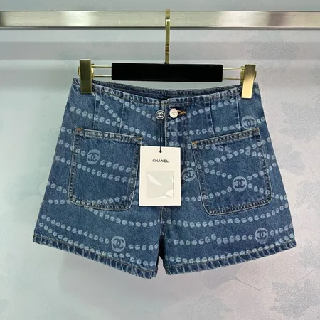 シャネル ショートパンツ