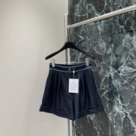 シャネル ショートパンツ