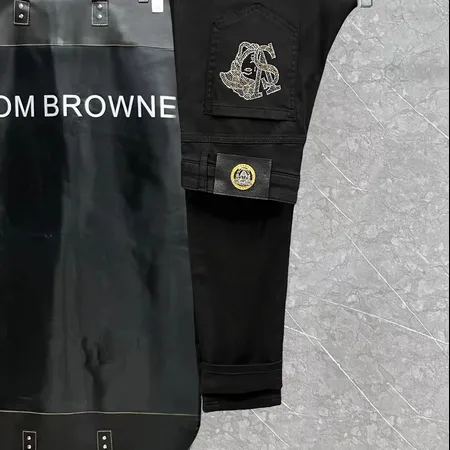 ヴェルサーチ ジーンズ