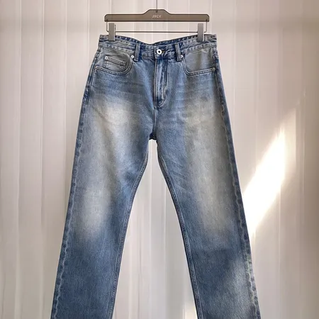 ヴァレンティノ ジーンズ