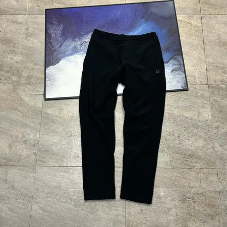 フィラ カジュアルパンツ