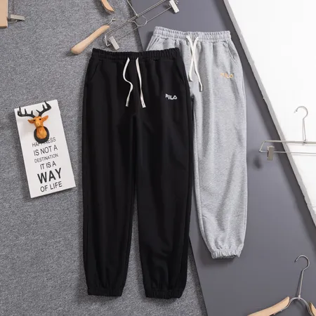 フィラ カジュアルパンツ