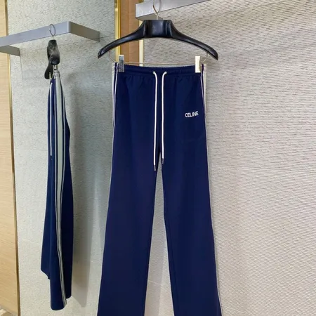 セリーヌ カジュアルパンツ