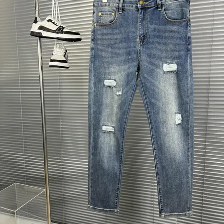 ロエベ ジーンズ