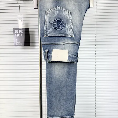 ヴェルサーチ ジーンズ