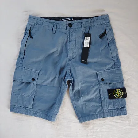 ストーンアイランド ショートパンツ
