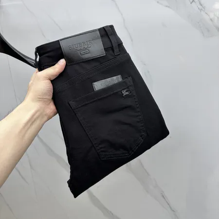 バーバリー ス ジーンズ