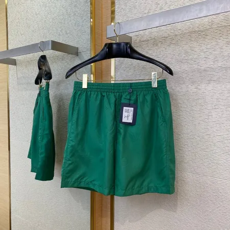 ルイヴィトン ショートパンツ