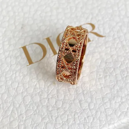 ディオール 指輪