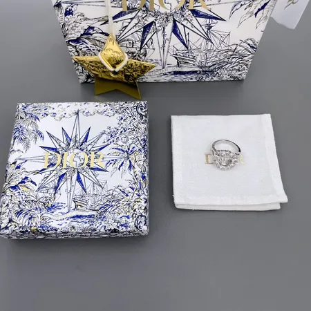 ディオール 指輪