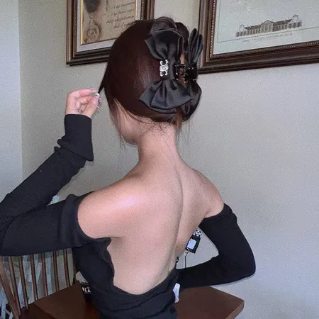 セリーヌ ヘアアクセサリー