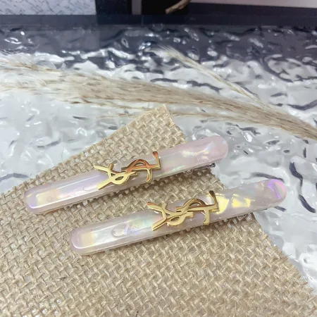 セリーヌ ヘアアクセサリー